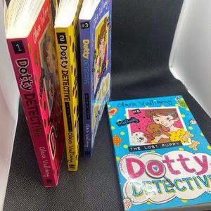 Dotty Detective Book Bundle by Clara Vulliamy